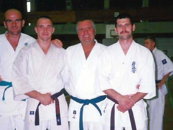 Obóz Letni w Krakowie i dwa czarne&nbsp;pasy